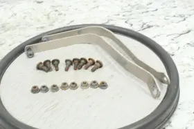 8477-620 Arctic Cat 2009 Trv 550 4x4 Footwell Mounting Bolts And Straps