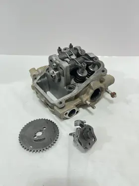 Bombardier 420613526 2004 Outlander 400 Oem Engine Cylinder Head With Camshaft And Gear