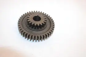 Bombardier 711635100 2001 Traxter Oem Ballancer Shaft Gear 420635100 Ab10