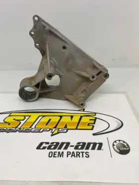 Can-am 703501134 Oem 2017 2018 2019 Can-am Maverick X3 Turbo R Engine Motor Bracket