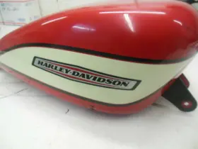 Harley-davidson 62731-04bbn Cc54 Xl 1200 R Sportster 2004 Red And Cream Fuel Tank