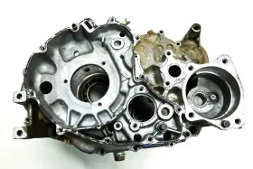 Honda 11100-ha7-670 86 Fourtrax 350 4x4 Crankcase Center Crank Case Trx350