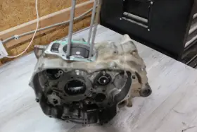 11100-hp0-a00 Honda 2005 Foreman 500 Trx500fm 4x4 Crankcase Crank Cases Block Damaged Drain