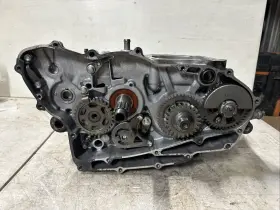 Honda 11100-hp1-670 04-05 2005 Trx450r Trx 450r Engine Bottom Crankcase Crankshaft Transmission Case