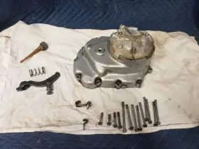 Honda 11330-958-000 Clutch Cover 84 - 85 Atc200m Atc185 Trx200 Atc200e Atc200es