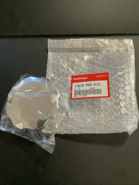 Honda 17620-899-013 Chrome Gas Filler Cap Nos