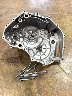 11300-hp5-600 Honda 2007 Rancher 420fe 2007-2011 Es 4x4 Oem Clutch Cover 11300-hp5-600 Honda 2007 Rancher 420fe 2007-2011 Es 4x4 Oem Clutch Cover