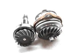 Honda 21371-969-000 84 Fourtrax 200 2x4 Transmission Bevel Gears Output Shaft Trx200