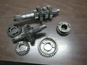 23221-hb9-770 Honda Trx250r Atc250r Transmission Counter Shaft Main And Gears