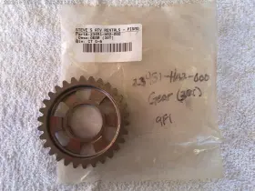 Honda 23451-ha2-000 Nos Gear Countershaft Third 30t Atc250r Trx250r