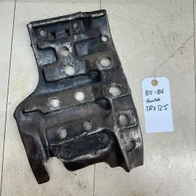 Honda 40528-vm6-000 85-86 Oem Trx125 Motor Skid Plate Rear Protector
