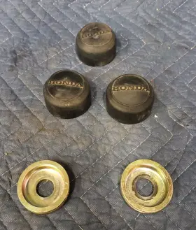 Honda 44732-vm5-010 84 Fourtrax 200 Trx200 Oem Hub Center Cap 1984 85 350 Trx250 Trx Washer