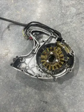 Honda 8615 1985 1986 Atc350x Atc 350x Stator Cover Magneto Left Case Oem #5