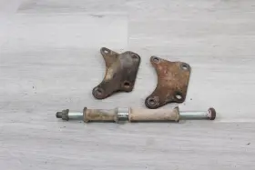 90135-958-000 Honda 1982 Big Red Atc 200 E Atc200e Front And Rear Motor Mount / Engine