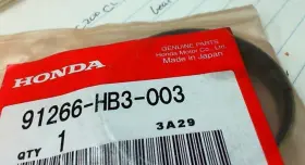 Honda 91266-hb3-003 Trx200sx Oem Parts Collar Dust Seal