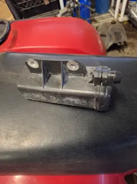 Qwj3 Honda 1986 Trx 125 Tool Box Oem
