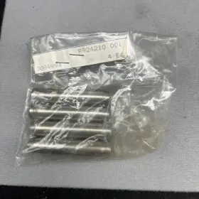 Polaris 3084994 Cc 15.37 Qty 4 Guide Valve Genuine Oem Part #