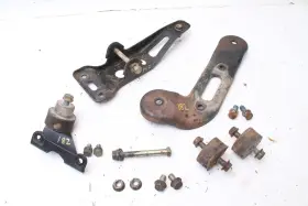 Polaris 5242905-067 2000 Xpedition 425 Atv Oem Set Of Engine Motor Mount Mounts Brackets