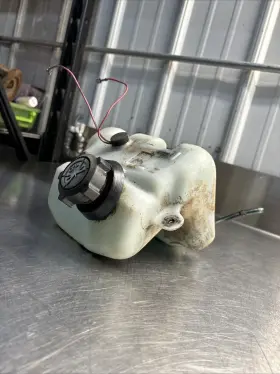 Polaris 5431793 1995 Xplorer 400 4x4 Oil Tank Bottle And Cap Reservoir Oem 95 Cell