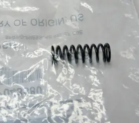Polaris 7043880 Oem Oil Pressure Relief Spring Ranger Rzr #p2