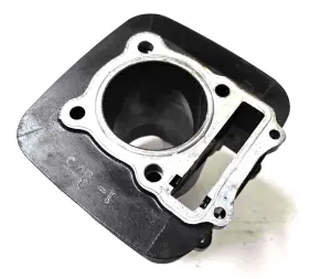 Suzuki 11210-19b71-0f0 1987-2002 Quad Runner 250 98 Engine Cylinder