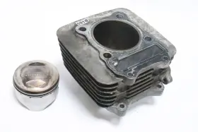 Suzuki 11210-22a00 86 87 Lt230 66.5mm Bore Cylinder And Piston