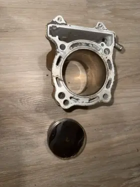 11210-29f00-0f0 Suzuki 06 Ltz400 Ltz 400 Kfx Dvx - Cylinder Jug And Piston Top End