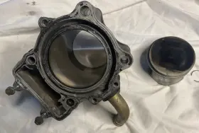 Suzuki 11211-09f00-0f0 98 99 00 01 02 Quadmaster Quadrunner 500 Cylinder Jug Piston
