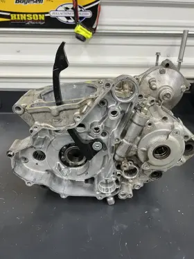 Suzuki 11301-45820 Oem Ltr450 Ltr 450 Engine Motor Crank Cases Crankcases 2009 09 Inner L R