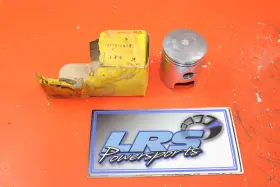 Suzuki 12110-29740 Oem Piston Nos