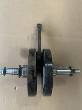 Suzuki 12200-22a11 1985-1988 Lt230s Quadsport Crankshaft Crank Shaft Assembly