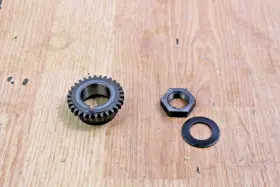 Suzuki 16321-19b00 2001 Quadrunner Lt-f250 4wd Right Side/oil Pump Gear 30t