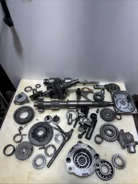 29111-09f60 Suzuki 2000 Quadmaster 500 Lt-a500f 4x4 Transmission Gears