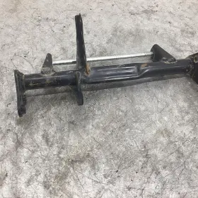 Suzuki 41980-03gf0 2003 Vinson 500 Ltf500f 4x4 Manual Oem Motor Engine Mount Stay Bracket