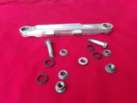 62600-19820 Suzuki Lt250r Quadracer Rear Cushion Rod Set Arm With Bolts 1985-1992 Oem Nice