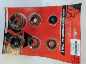 133-914-0032 Tusk Engine Oil Seal Kit For Ktm 300 Xc-w Six Days 2014-2018 133-914-0032 Tusk Engine Oil Seal Kit For Ktm 300 Xc-w Six Days 2014-2018