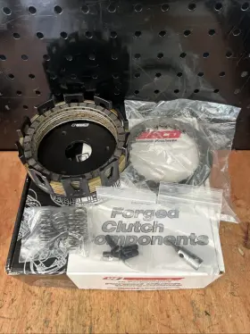 Wiseco Azqp Wpp3029 88-06 Yamaha Blaster Yfs 200 Heavy Duty Clutch Basket Fibers And Springs