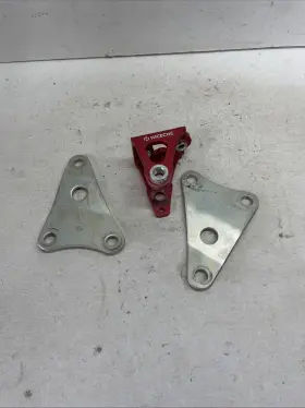 18p-21317-00-00 Yamaha 09-25 Yfz450r Yfz450x Engine Motor Mount Stay Bracket Hanger Right Left
