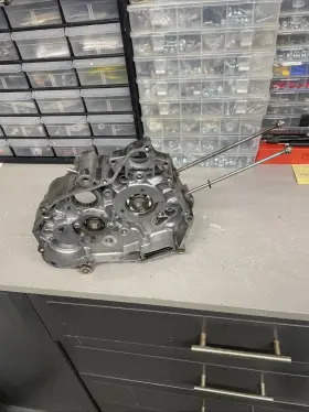 Yamaha 2fj-15100-00-00 1987 87 Moto-4 80cc Right Crankcase Crank Case Yfm80