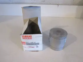 2xj-11635-01 Yamaha Blaster Oversize Piston Yfs200 89-04 .25mm