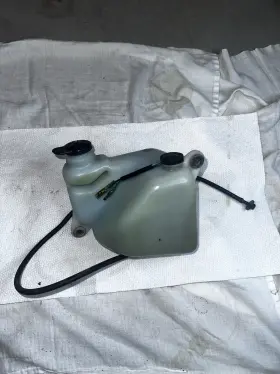 Yamaha 2xj-21751-01-00 1999 Blaster Oem Oil Tank Assembly Free Shipping