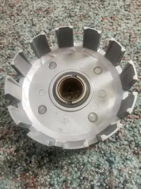 Yamaha 31k-16150-11 Banshee 350 Oem Clutch Basket And Main Gear