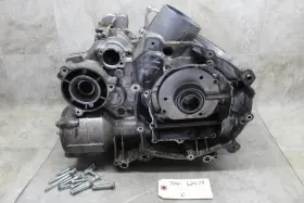 Yamaha 3b4-15100-28-00 09-14 Grizzly 550 08-15 700 Oem Engine Motor Crankcase Crank Cases