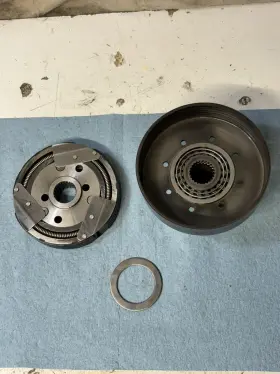 Yamaha 3gc-16611-00-00 1988 Yfm225u Moto-4 Centrifugal Wet Clutch Assembly