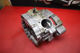 Yamaha 4bd-15100-00-00 1993 Timberwolf 250 2wd Engine Motor Crankcase Crank Cases Block Set