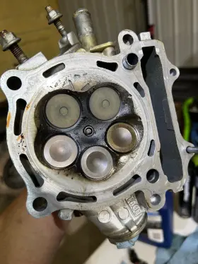 Yamaha 5d3-11101-19-00 Yfz450 Oem Cylinder Head And Cams 2004-2013