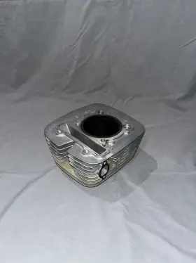 Yamaha 5fu-11310-00-00 2001 Big Bear 400 4x4 Engine Cylinder Jug