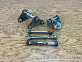 Yamaha 5fu-f1315-01-00 2011 Big Bear 400 Motor Engine Mounts Stays Bolts