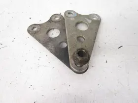 Yamaha 5gt-21316-00-00 00 Yfm 600 Grizzly Motor Mounts 2000-2001