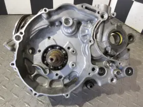 Yamaha 5lp00 01-05 Raptor 660r 660 Oem Left Crankcase With Crankshaft Connecting Rod